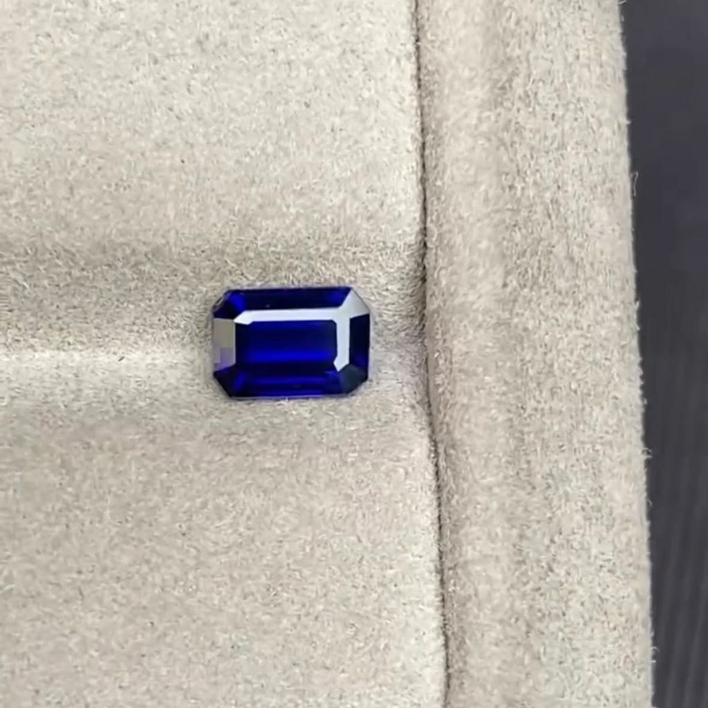 147f6895-1b37-43f2-b8d3-d5f84b8c5bca