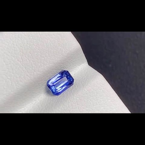 6837a7e4-9d89-4f49-8a27-7041e205a00a