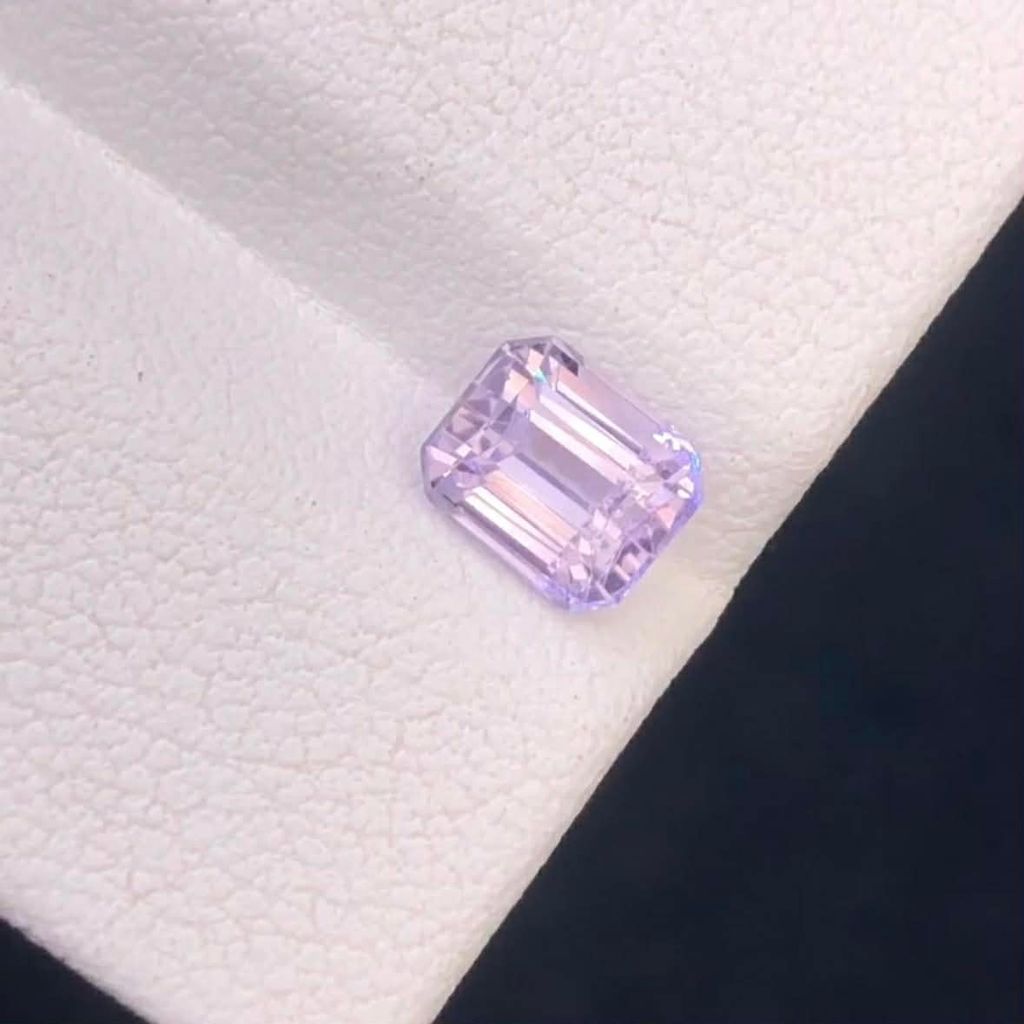 10e36201-801b-48ec-b752-e0d1284a6ca7