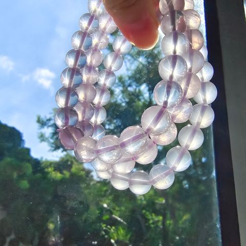 每颗水晶石都会有米字星光