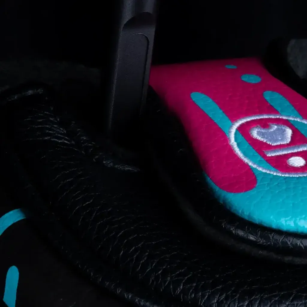 L.A.B._Drip_Rat_Headcover_-_OZ.1i_HS_-_In_Cover