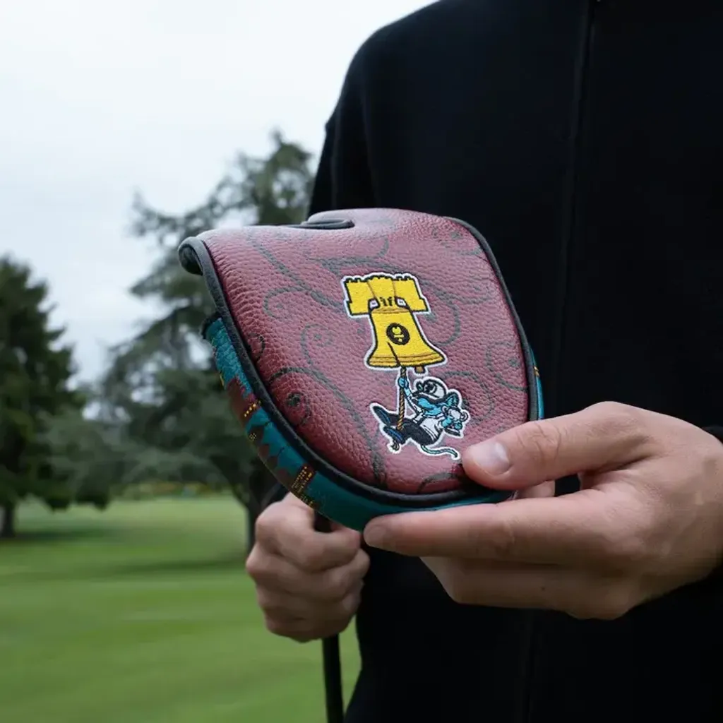 Liberty_Rat_Headcover_-_OZ.1_-_Lifestyle