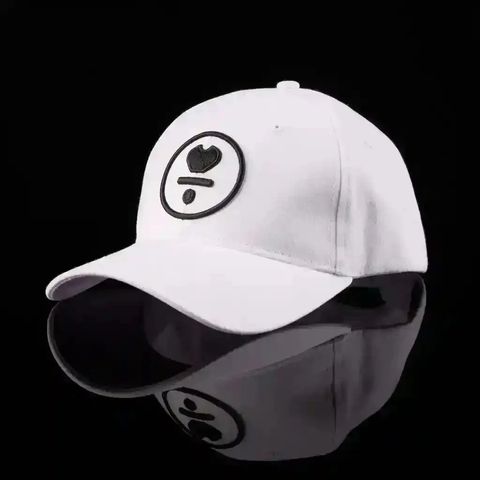 whiteSnapback