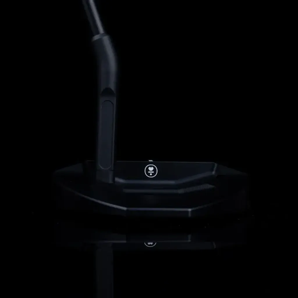 BLACK_BG_BUMPER