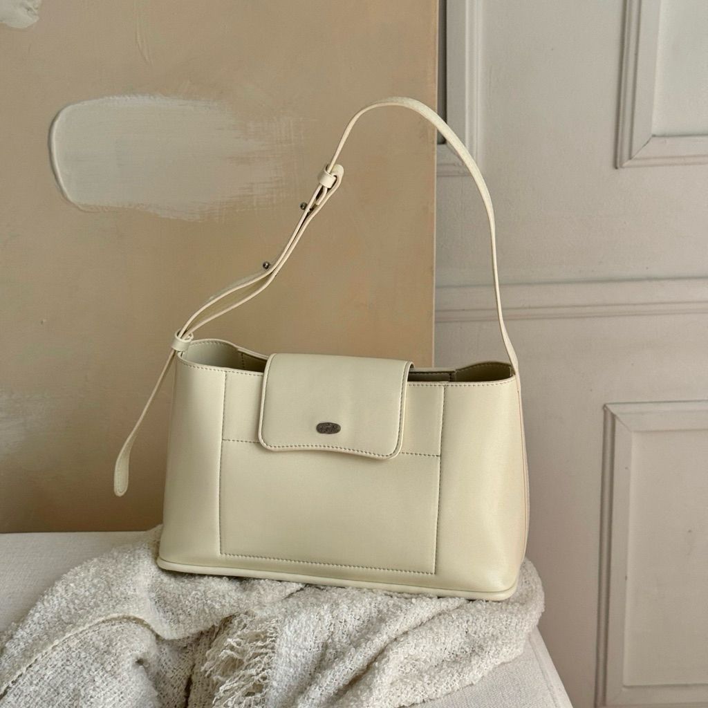 tw-11134207-81ztc-mg4esaamig3uc2