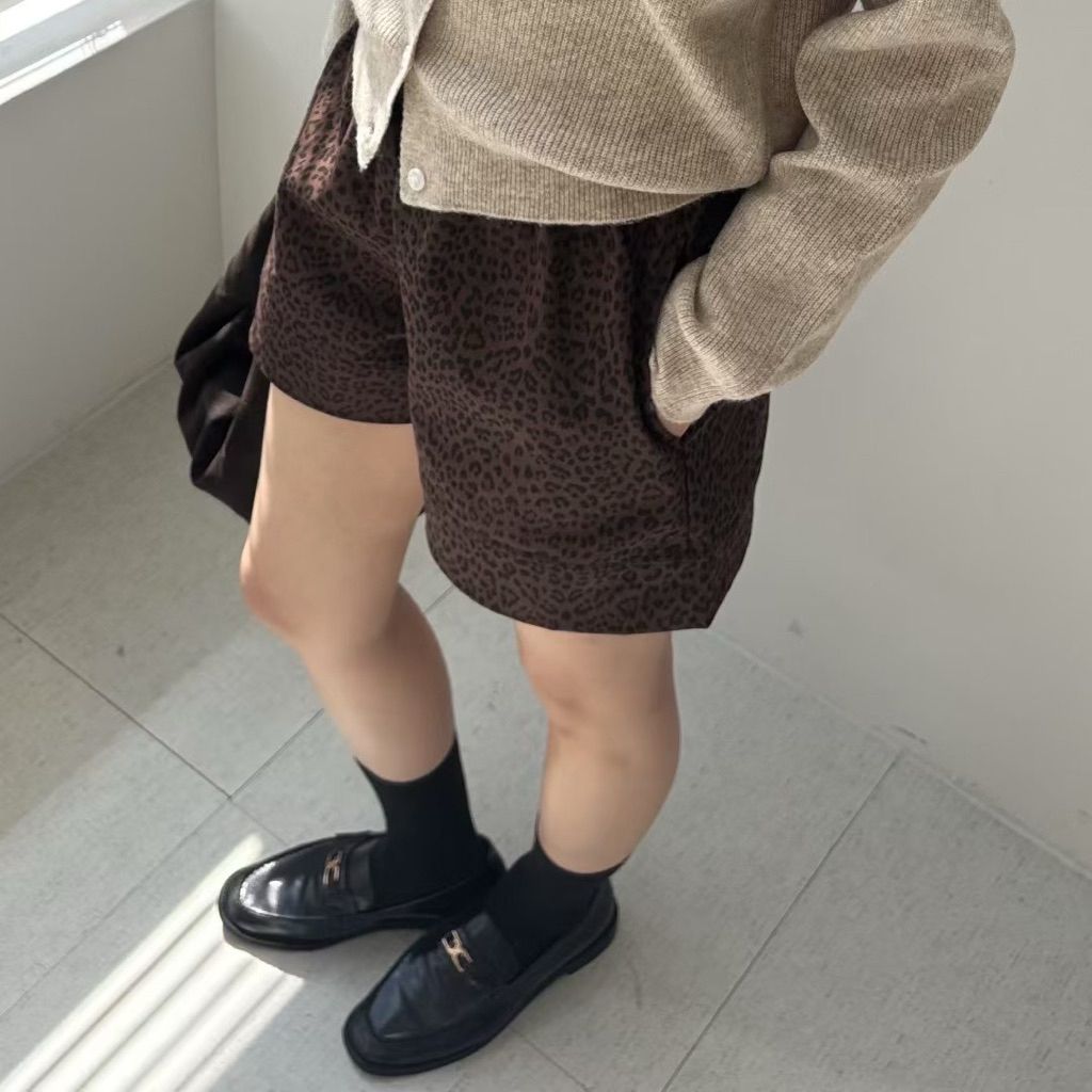 tw-11134207-81ztm-mgc1yxxb4sg80c