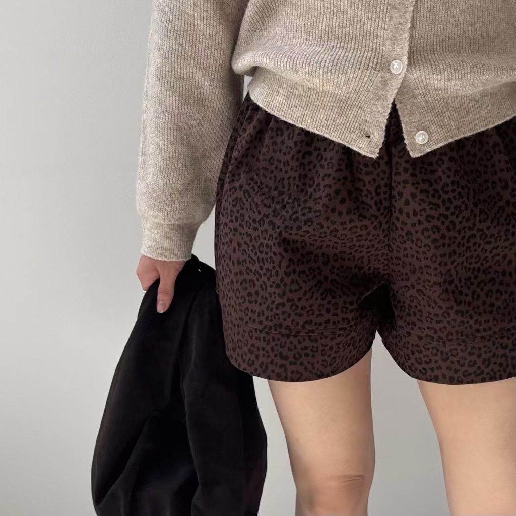 tw-11134207-81ztd-mgc1yxx5v5sdfa