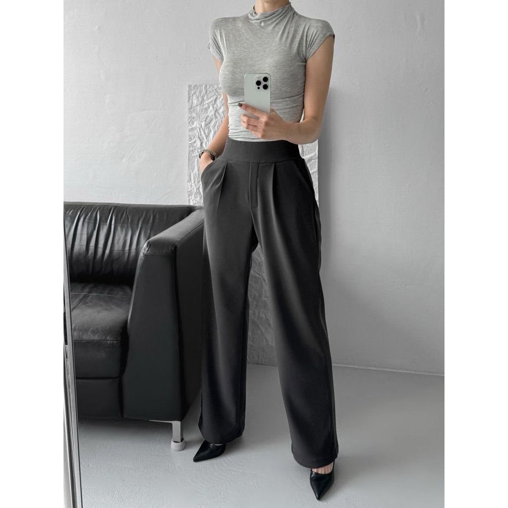 tw-11134207-81ztl-mid7bq4j4f0jab