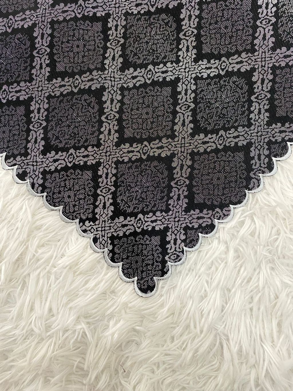 BLACK SILVER LEKUK BIASA