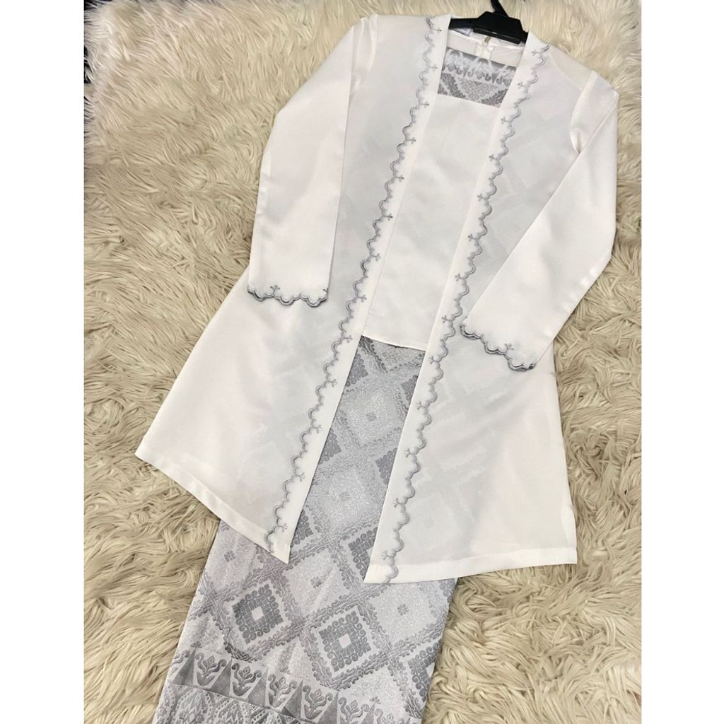 my-11134207-7r98w-llsoui13jglvd1