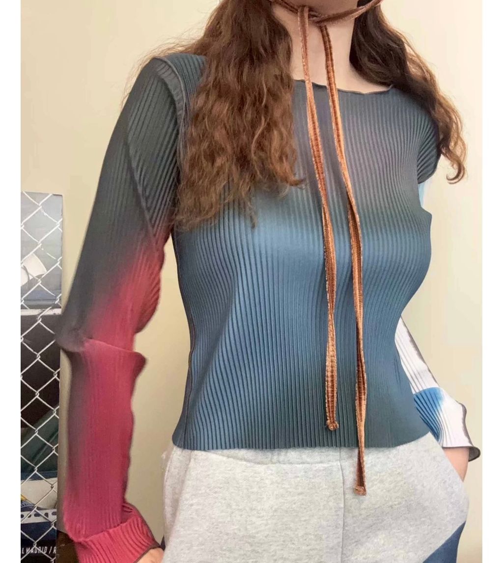 kotohayokozawa / GRAPHIC TINY TOP – OwO