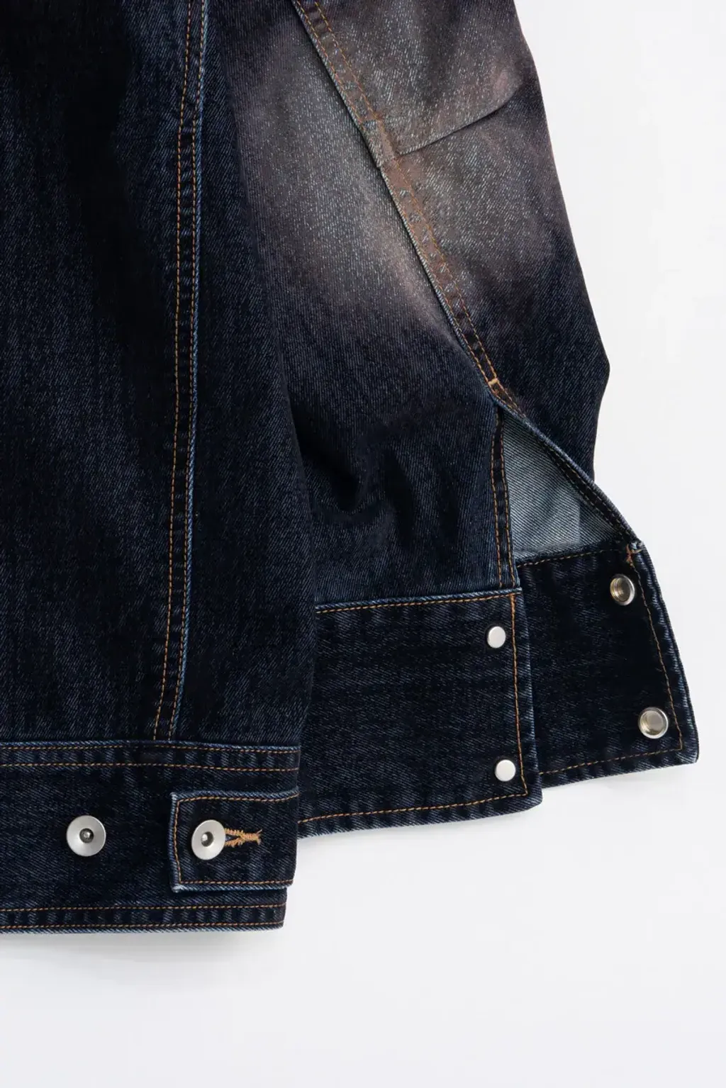 image_5EF9AD5D-B69E-4023-9687-FE1E6F4689D7_1762342286