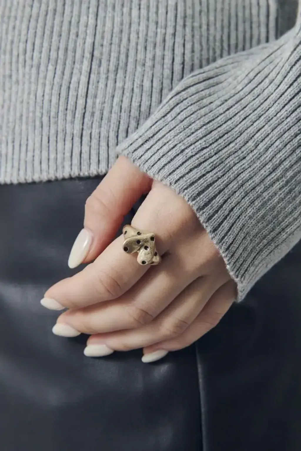 image_5603037F-3340-464D-A58F-65021635B99C_1764741197