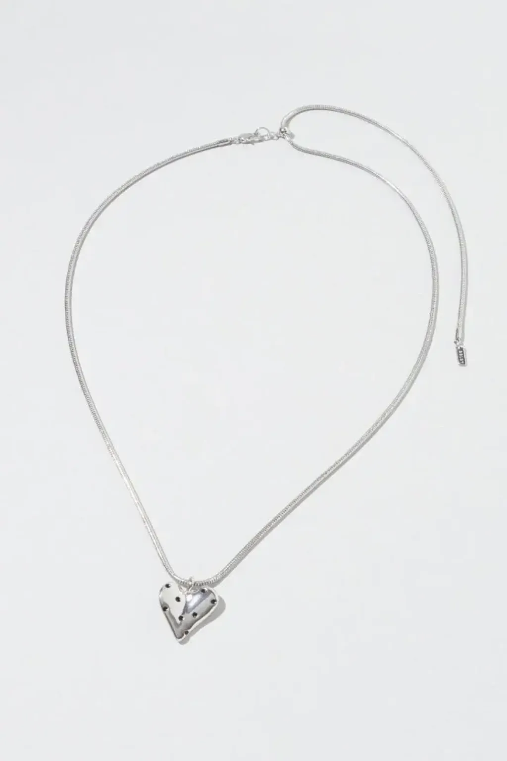 image_0A026F82-6277-4AF9-9E78-CD7539647E62_1764741638