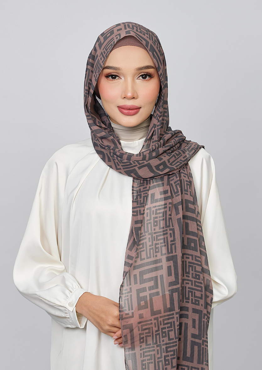 Monogram-Mocha-1_0003_IMG0401.jpg