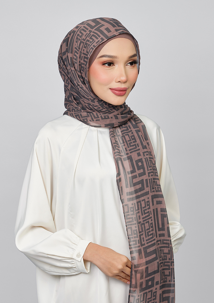 Monogram-Mocha-1_0027_IMG0435.jpg