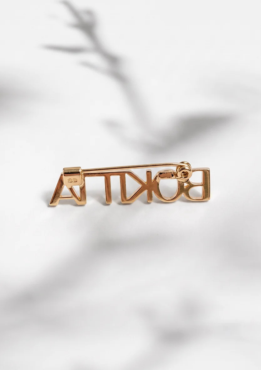 Bokitta Typography Brooch (3)