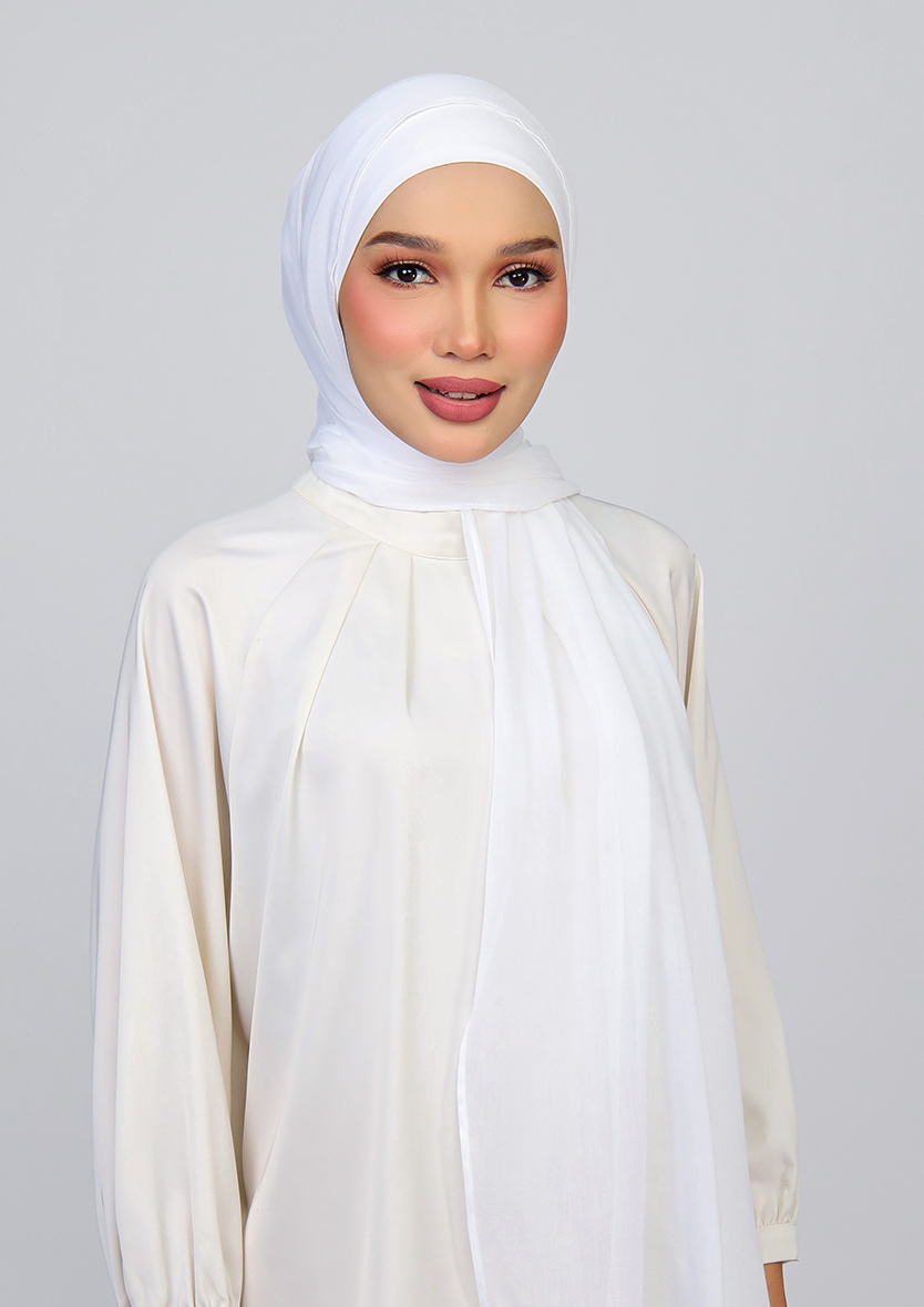 White-Modal_0005_IMG-4583.jpg
