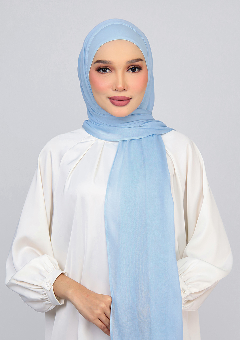 Baby-Blue-Modal_0002_IMG-4227.jpg