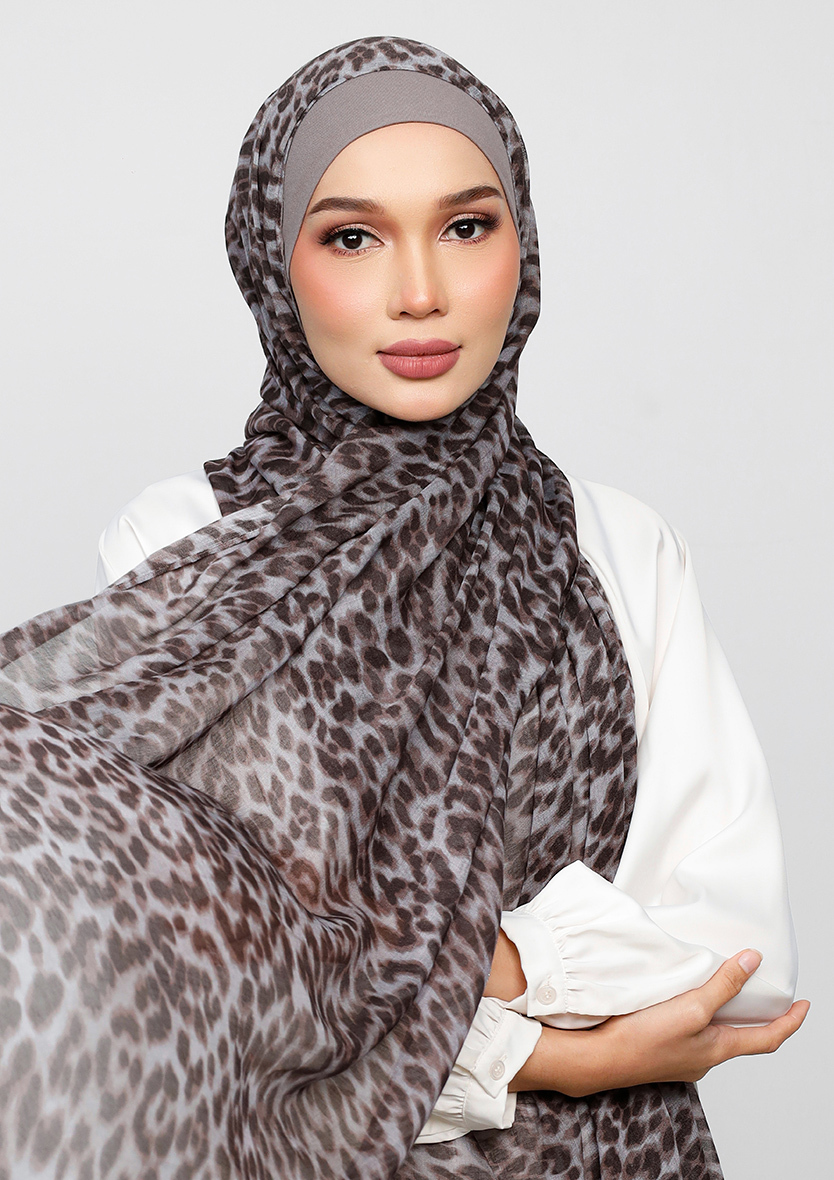 Leopard-Brown-Modal_0003_IMG11871.jpg