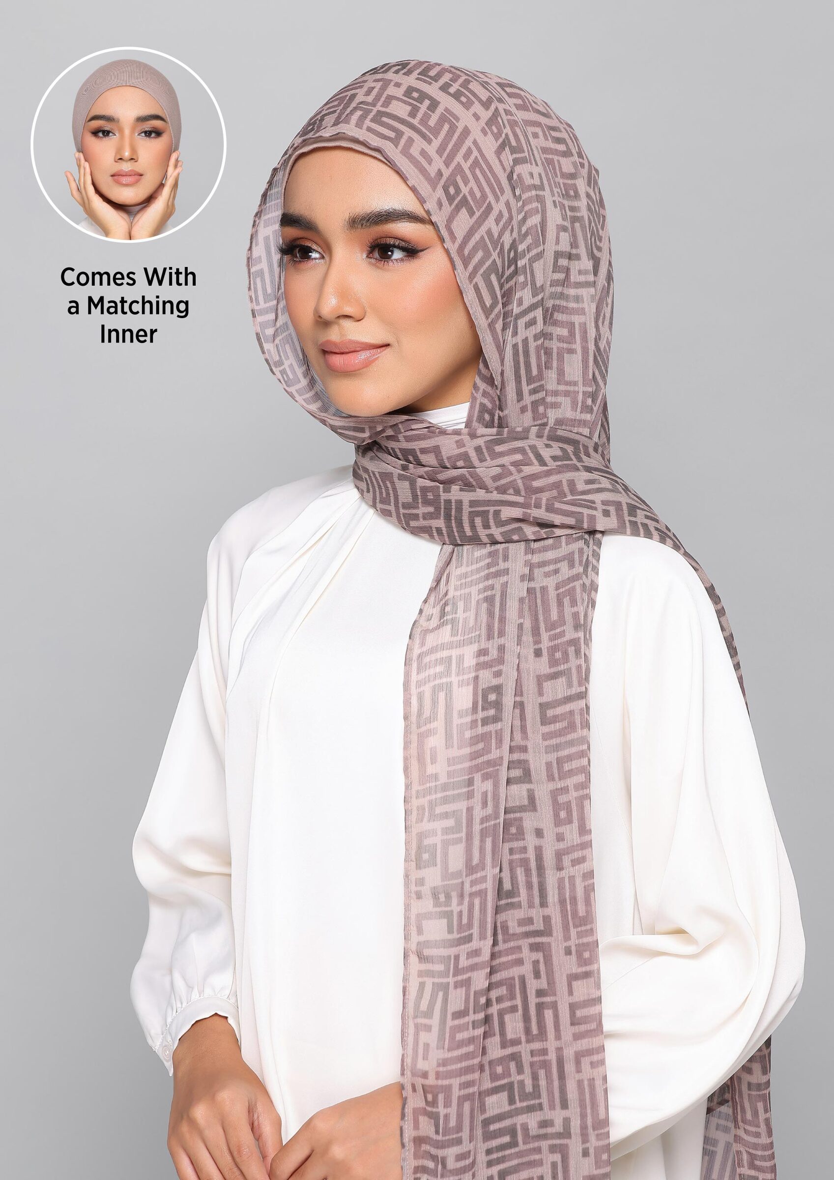 Shawl-Square-Monogram-05