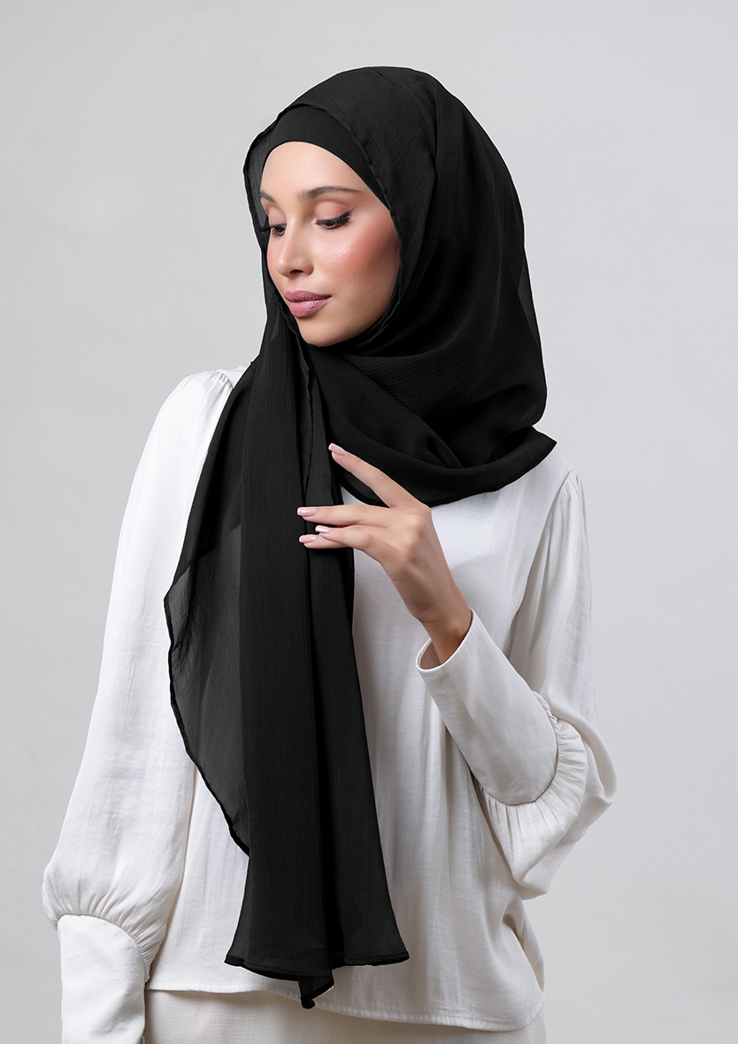 Black-Posh-2