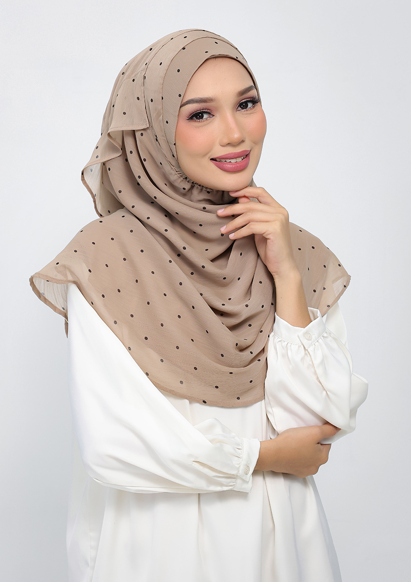 Polka-Taupe-1_0007_IMG-37258.JPG