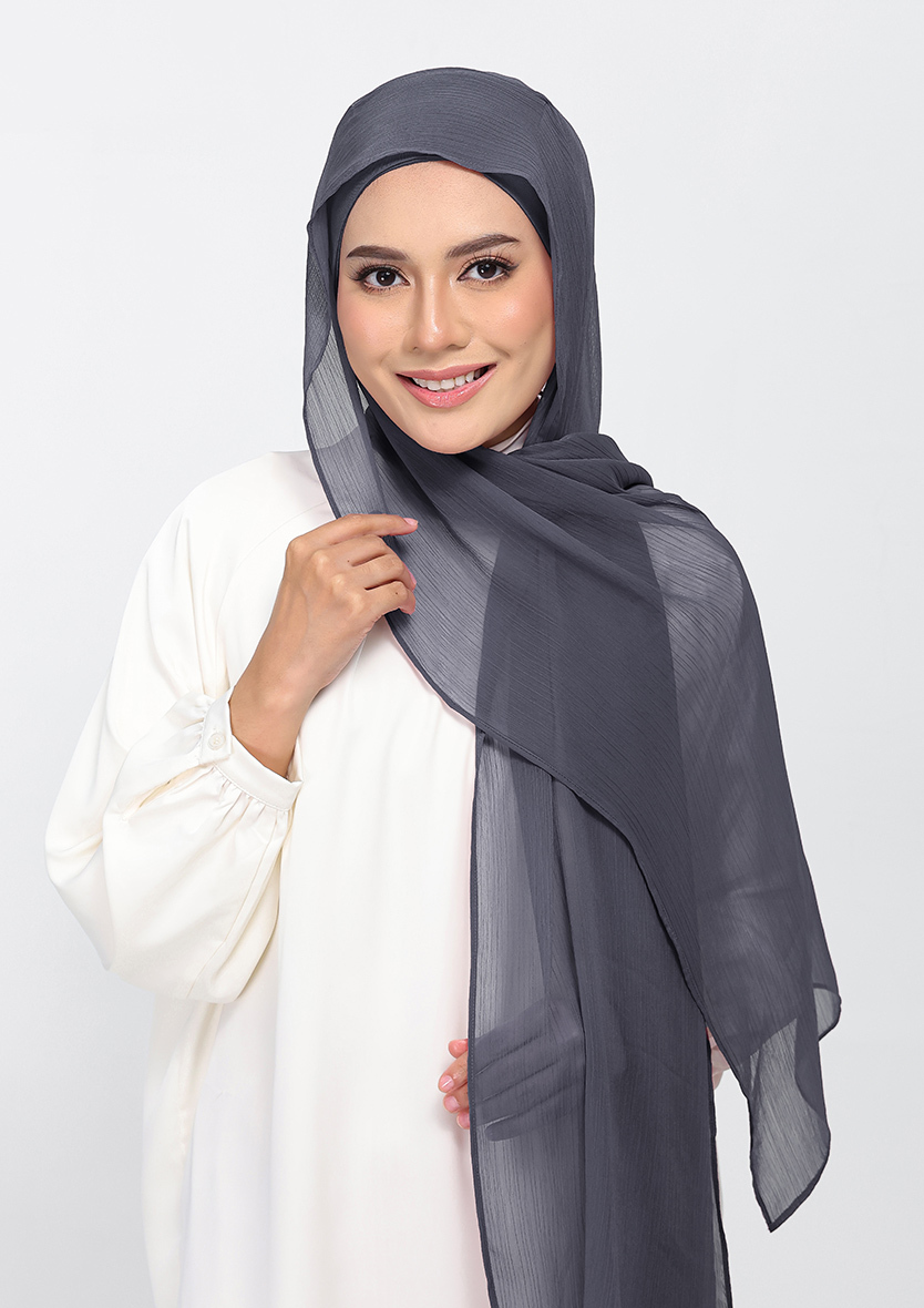 Iron-Loose-Capshawl-3