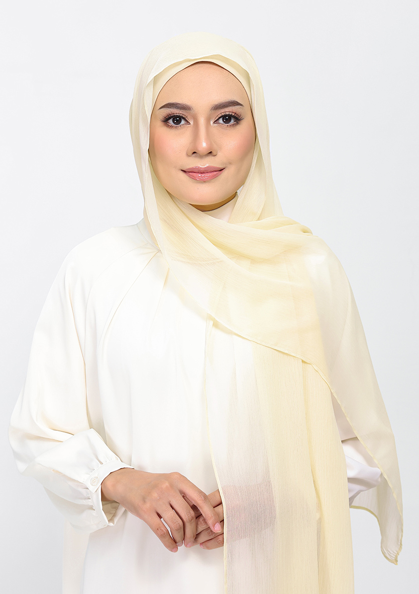 Snow-White-Loose-Capshawl-3