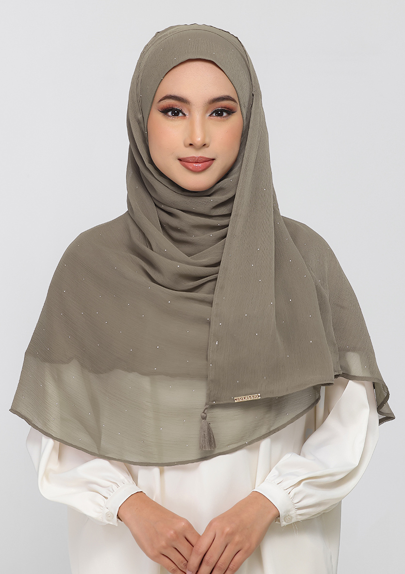 LightBrown-CRYSTALS-ChicMaxi-1