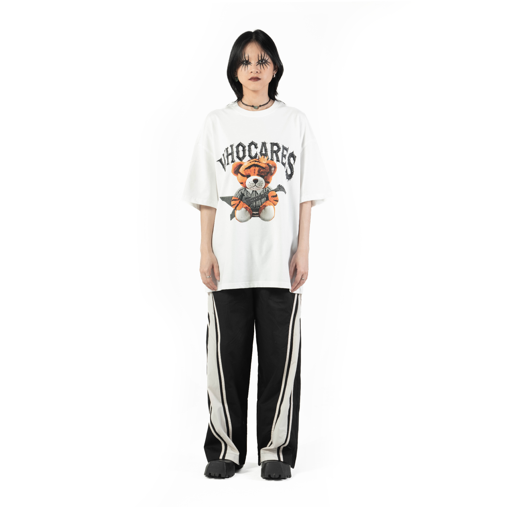 24.05.15 WHOCARES SS24 Capsule 02 Model-19