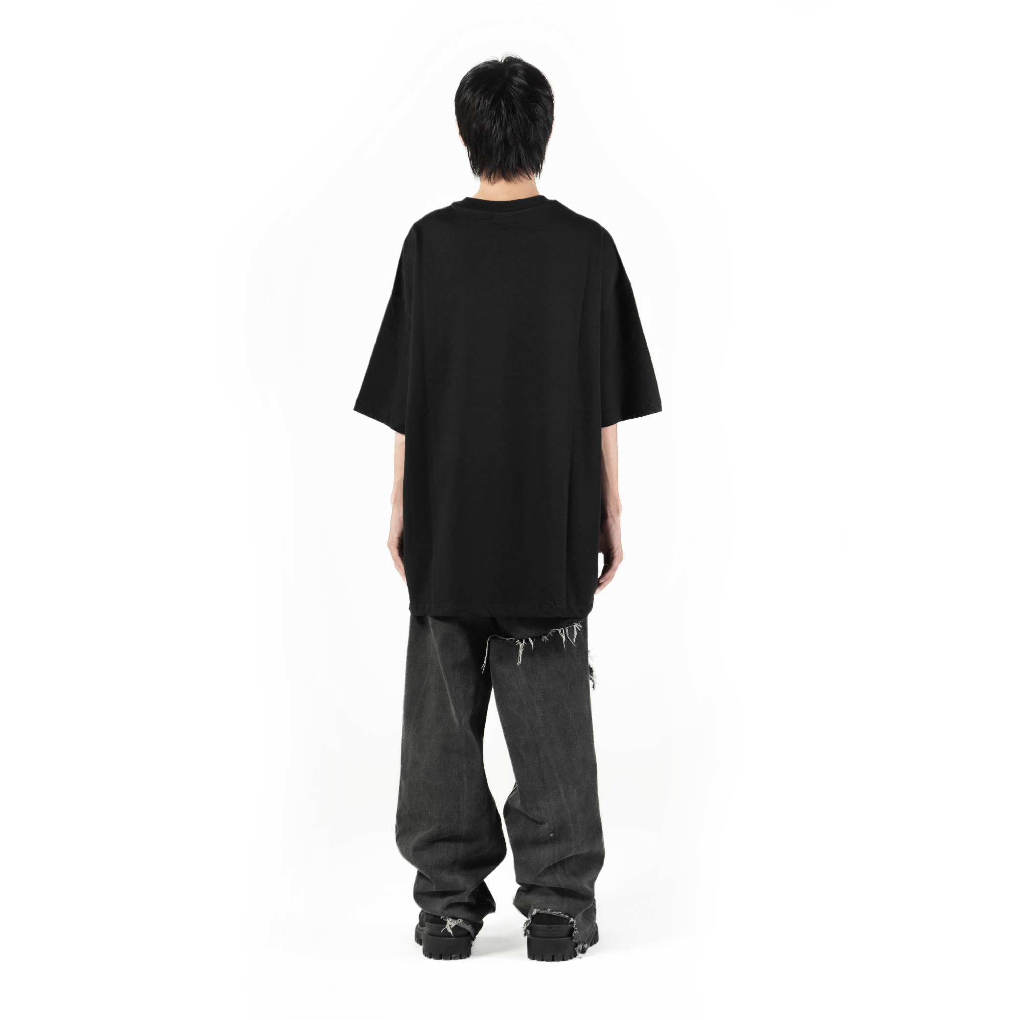 24.05.15 WHOCARES SS24 Capsule 02 Model-14