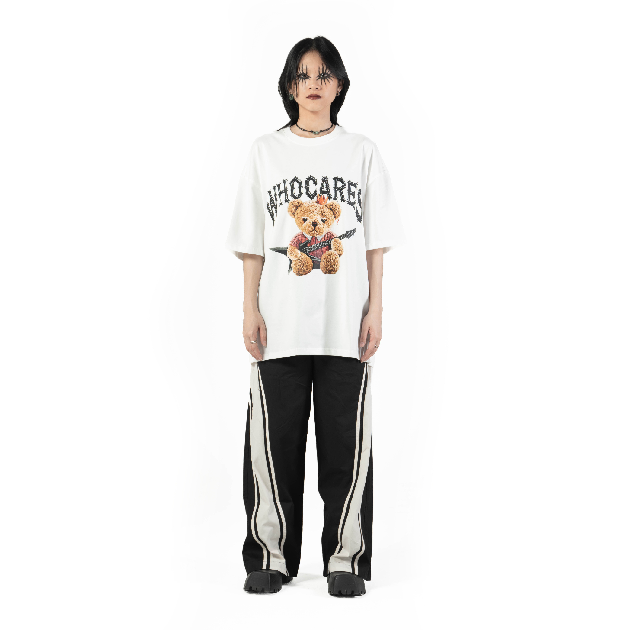 24.05.15 WHOCARES SS24 Capsule 02 Model-15