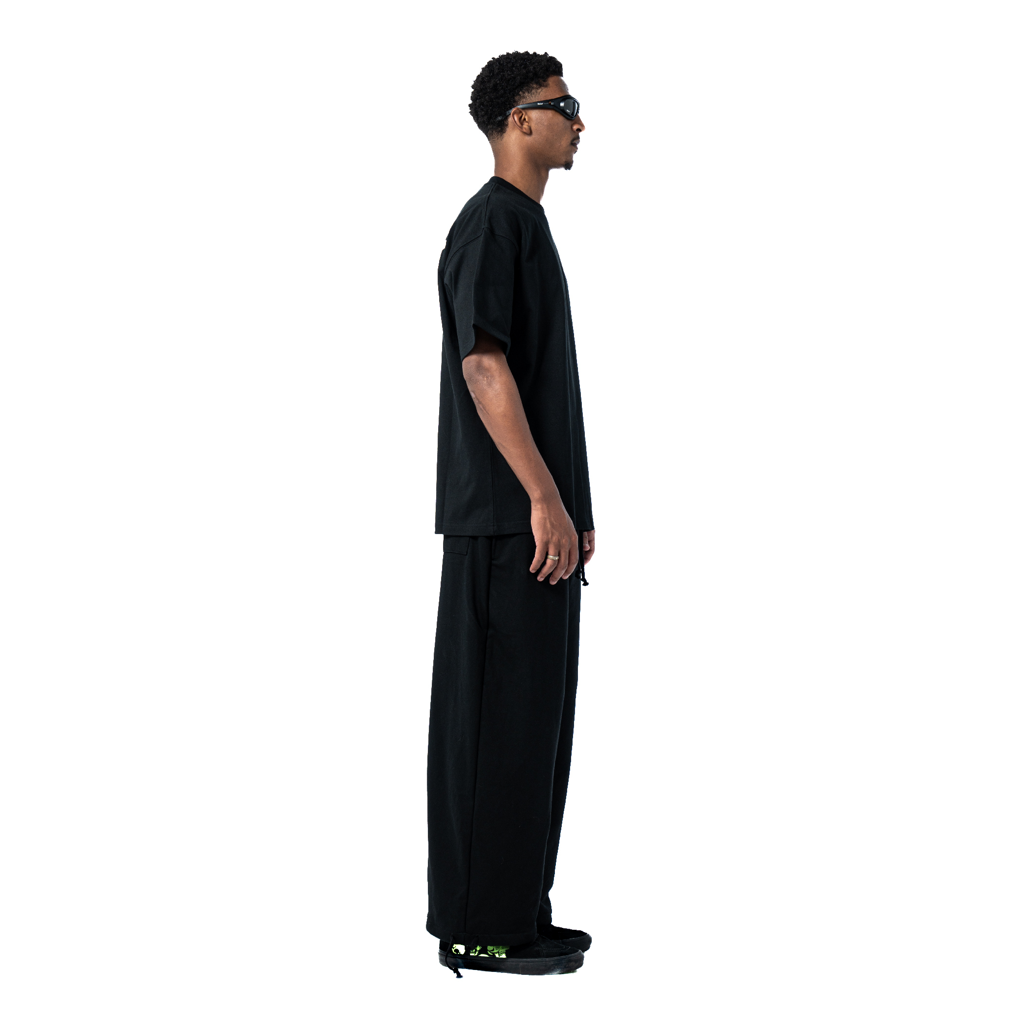 Capsule 04 SS25 Whocares Model-09
