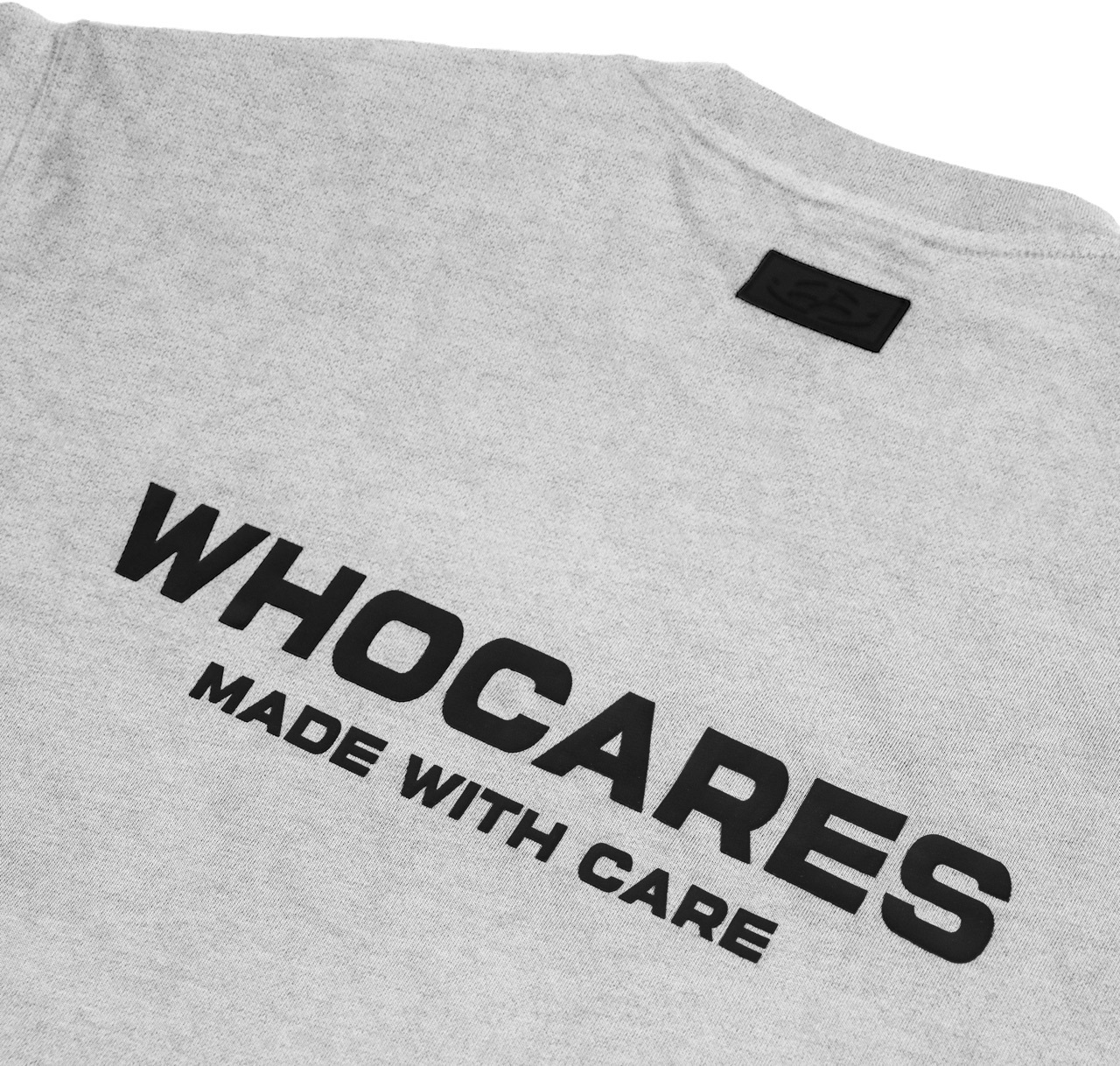 Essential Logo Tee Back_Heather Grey Large