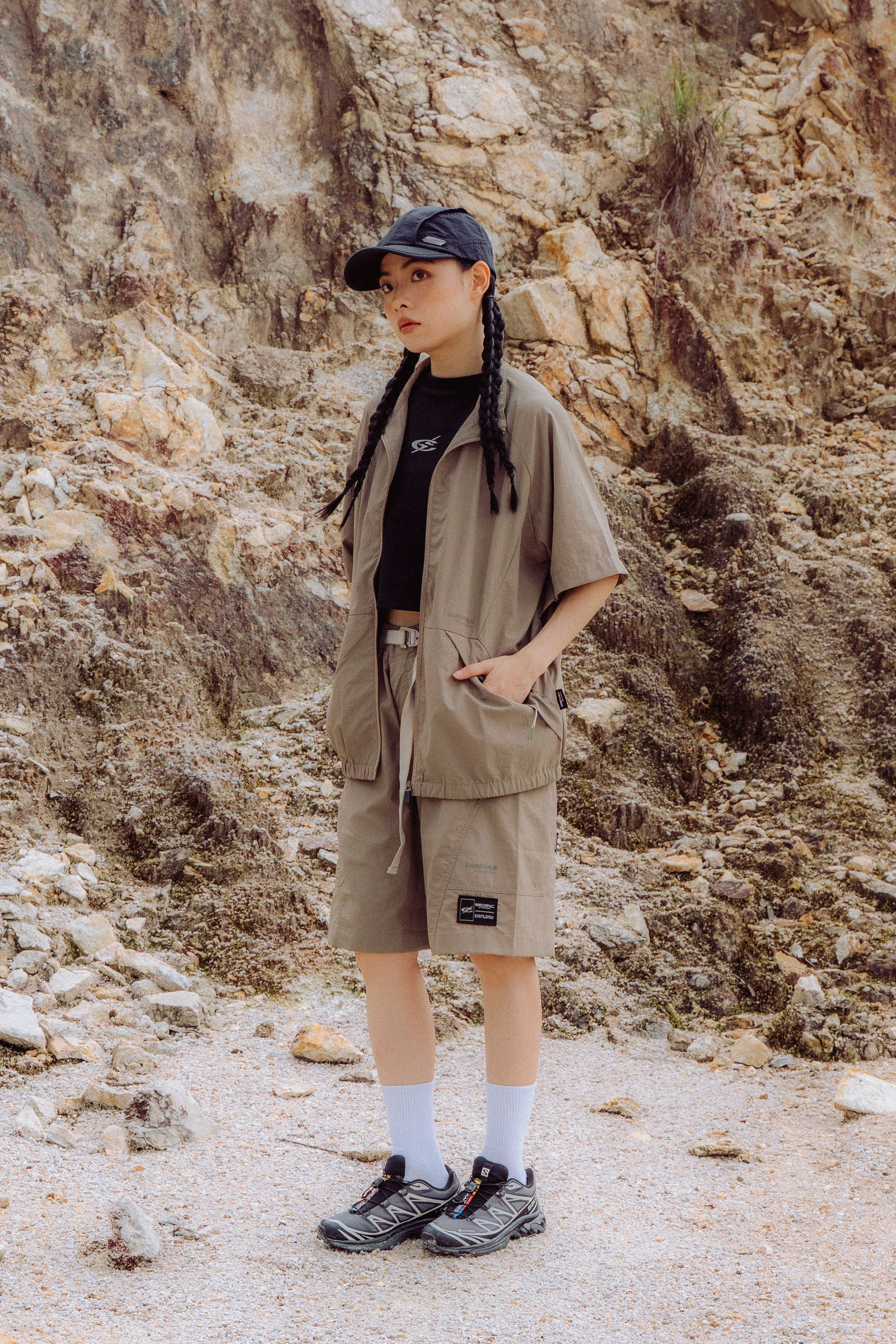 Zipper Shirt Khaki_2