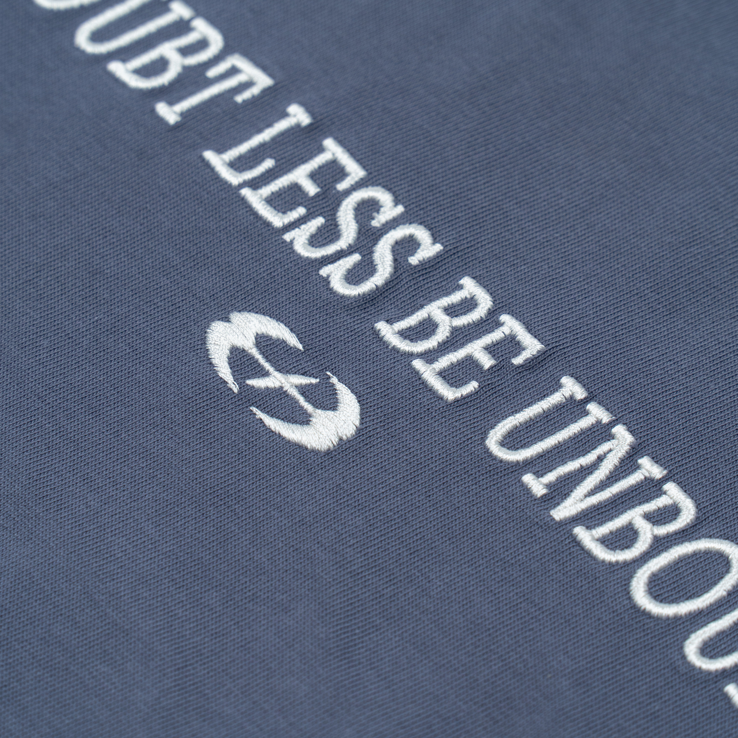 No Doubt Washed Tee (Navy)_CloseUp_1No Doubt Washed Tee (Navy)_CloseUp_2
