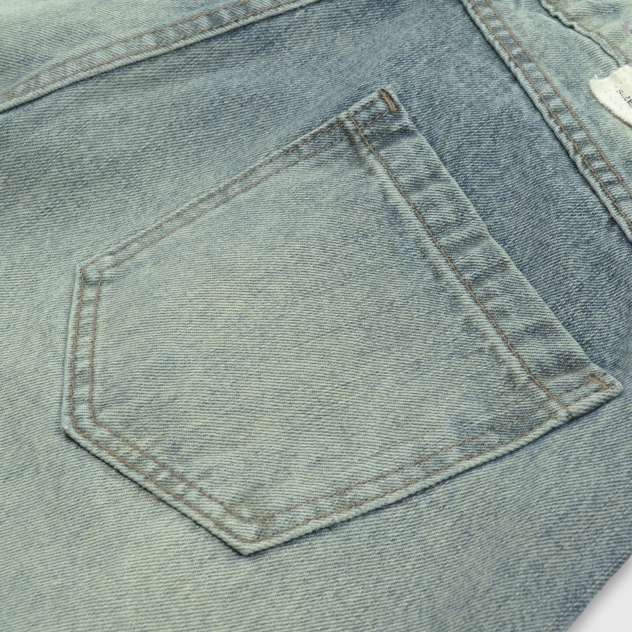 ID Patch Scimitar Jeans_CloseUp_1 Large