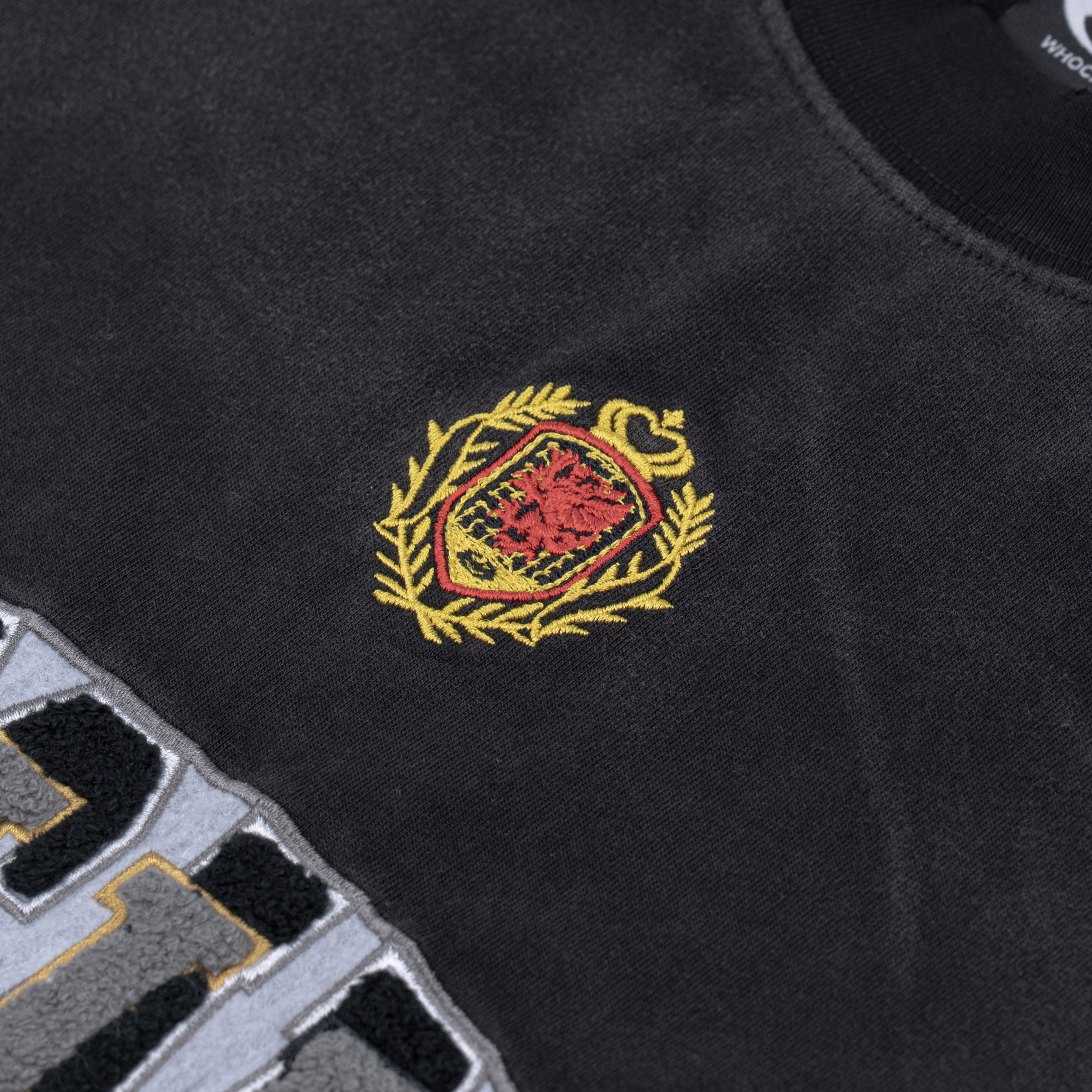 Don't Doubt Patch Tee_CloseUp_3