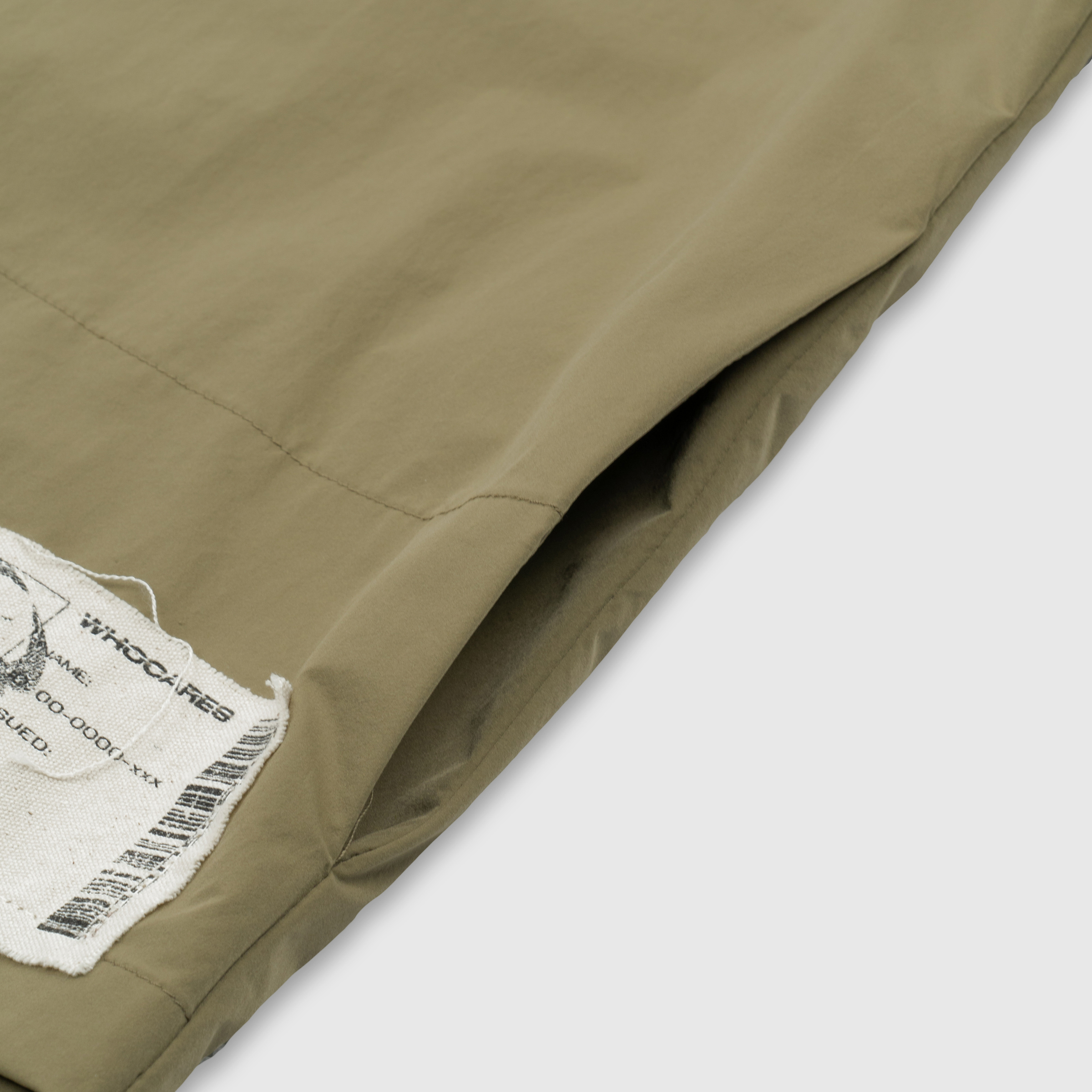 ID Patch Shirt (Khaki)_CloseUp_4