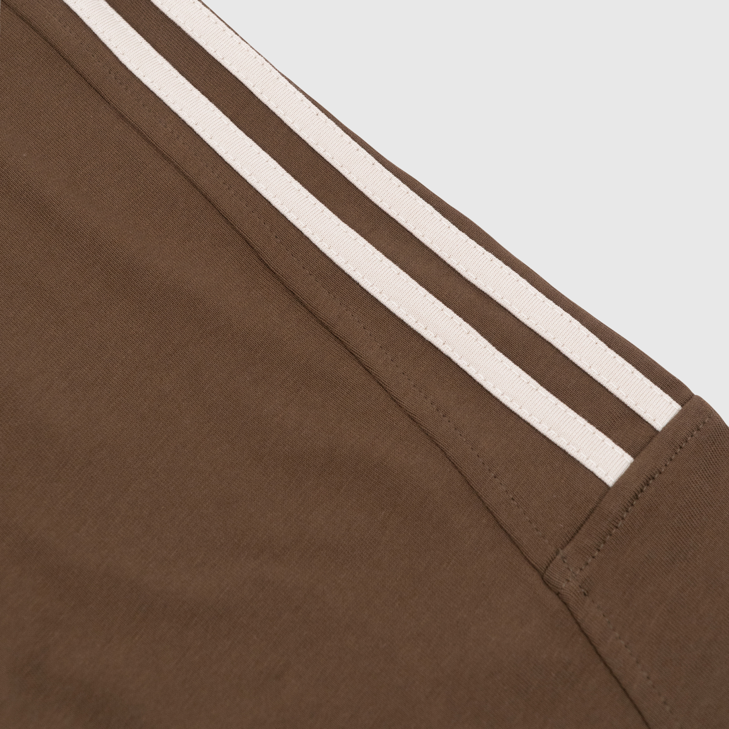 Distorted Logo Tee (Brown)_CL02