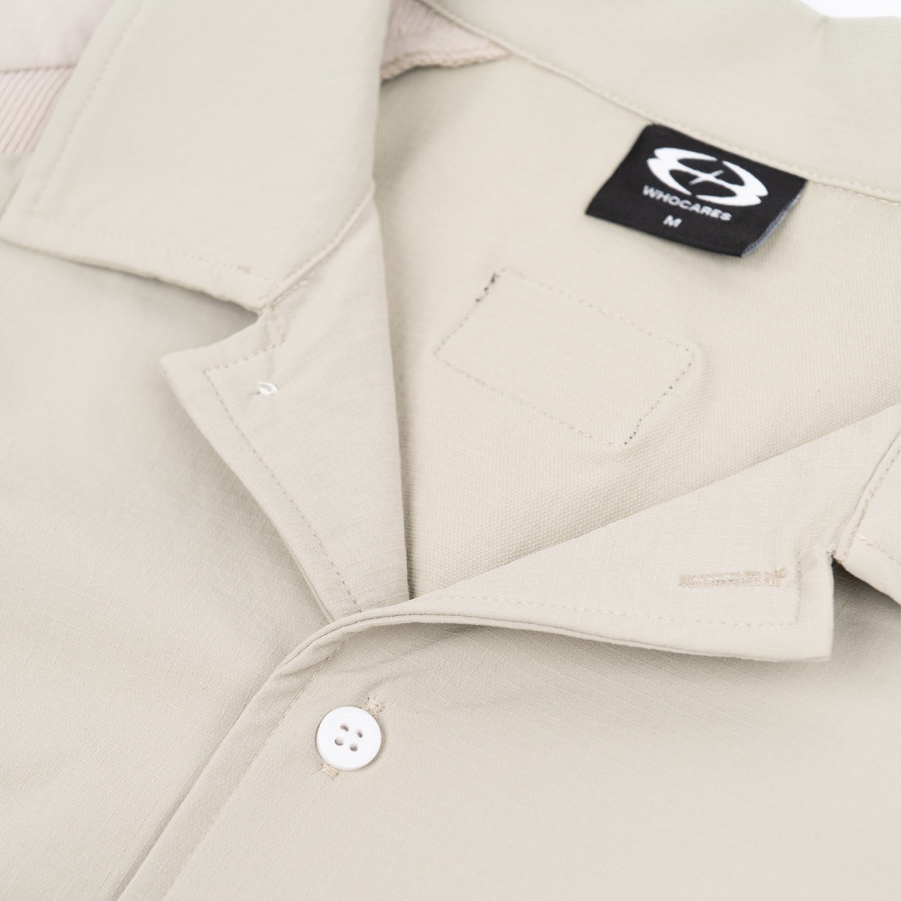 U8 Boxy Shirt (Khaki) CloseUp_01 Large