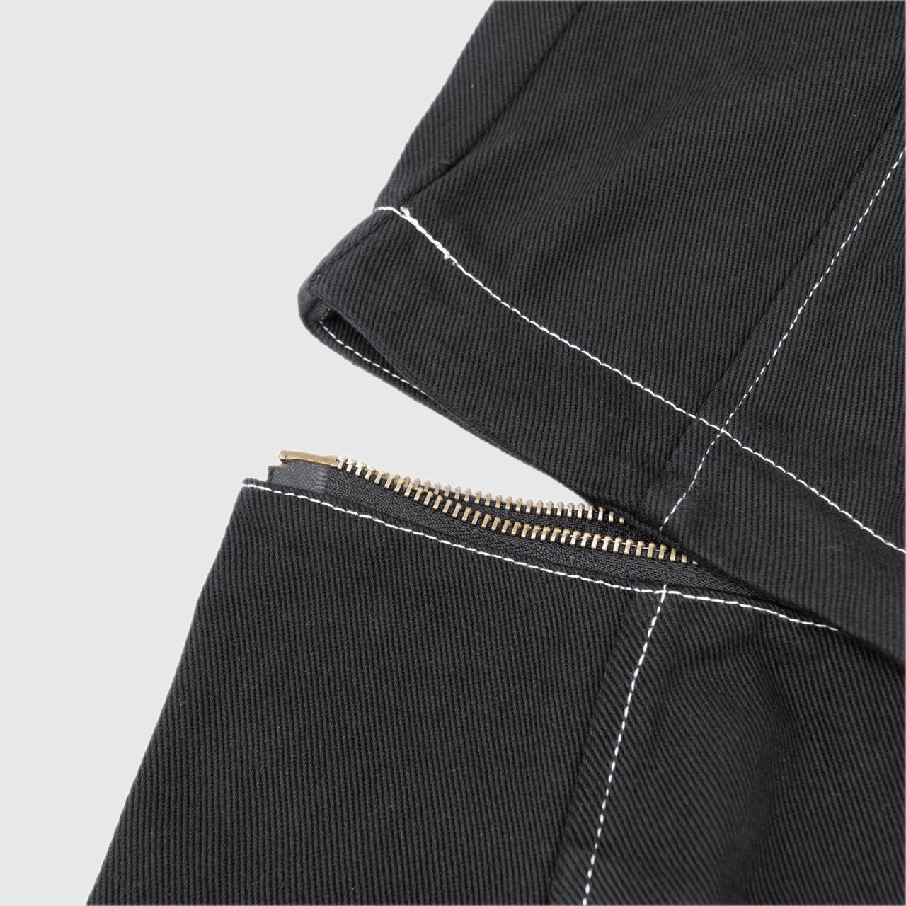 Two-way U8 Pants CloseUp_09 Large