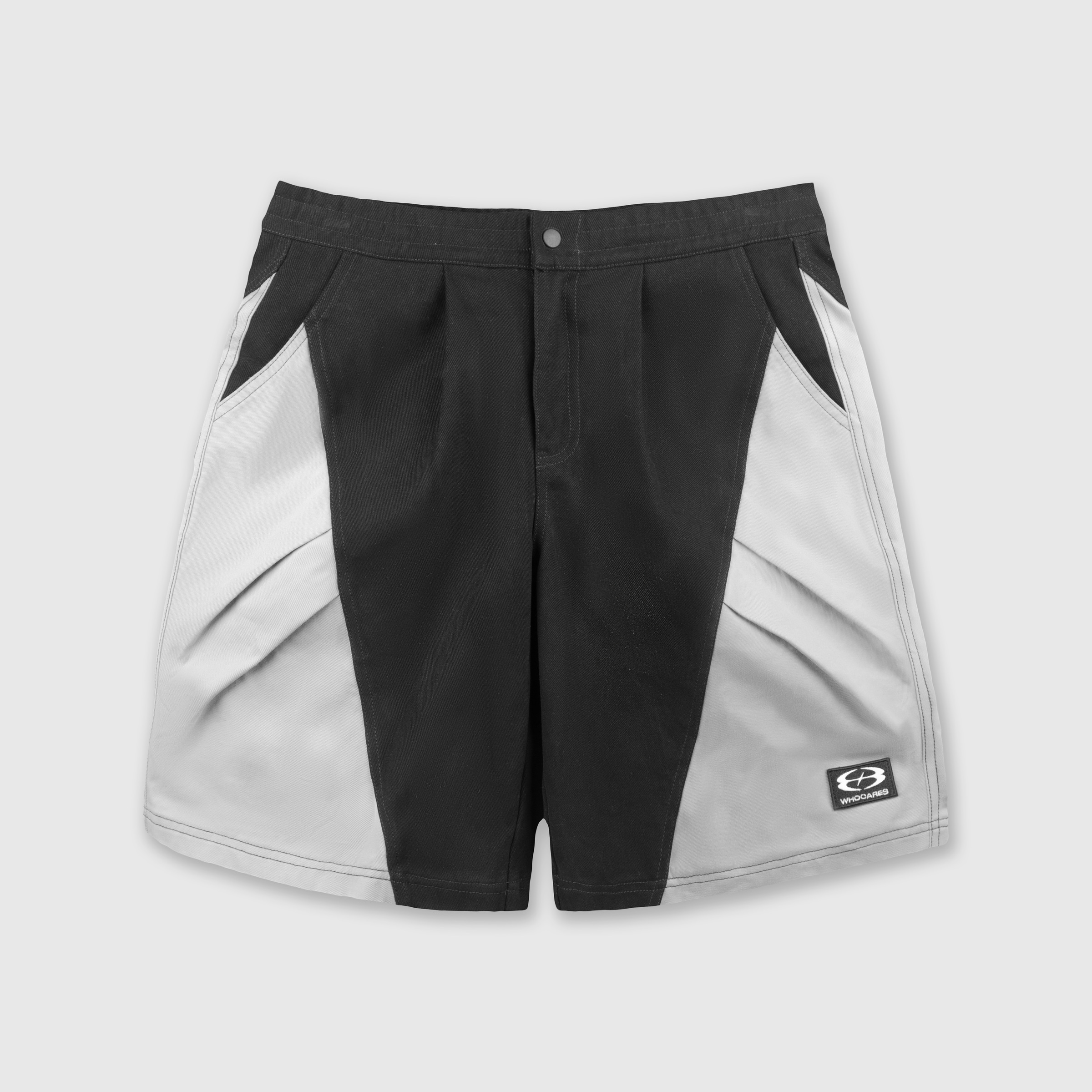 Panel Pleats Shorts (Black) Front
