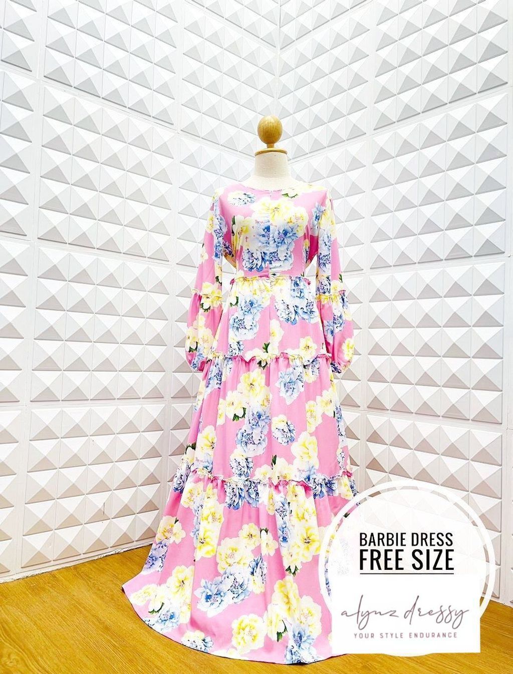 Barbie Dress (Pink Blue Flower)