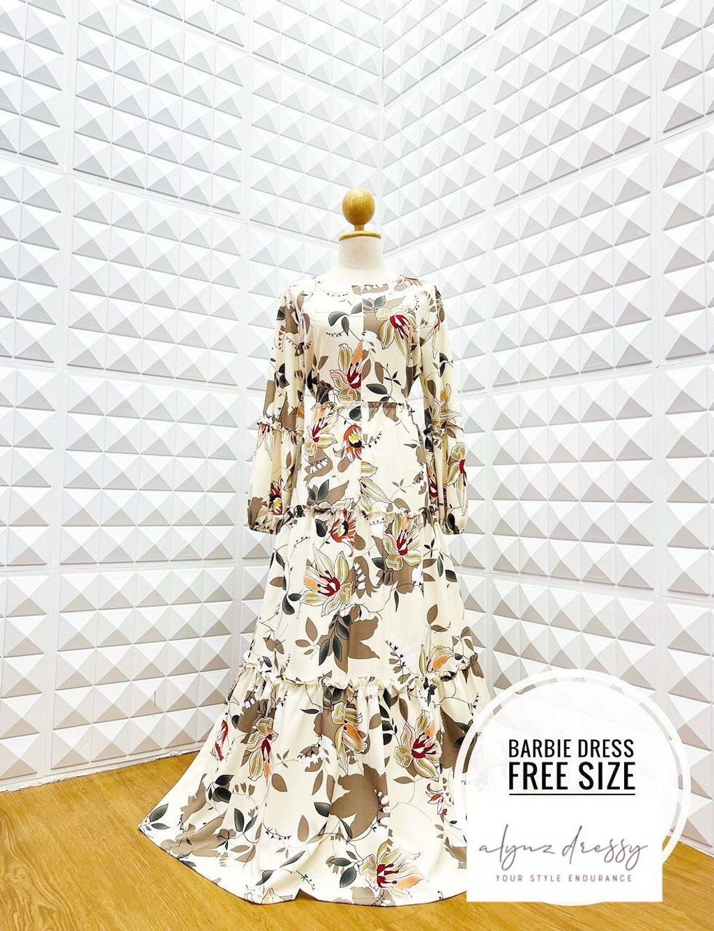 Barbie Dress (White Choc Flower)