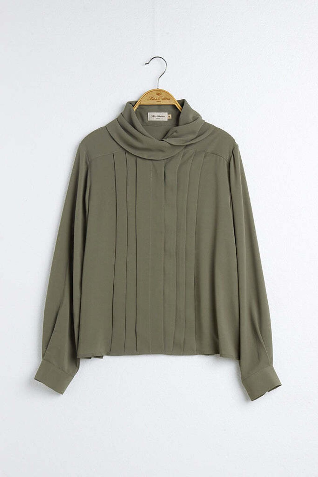 Mouret-Blouse-Olive9-1.jpg?v=1693068416