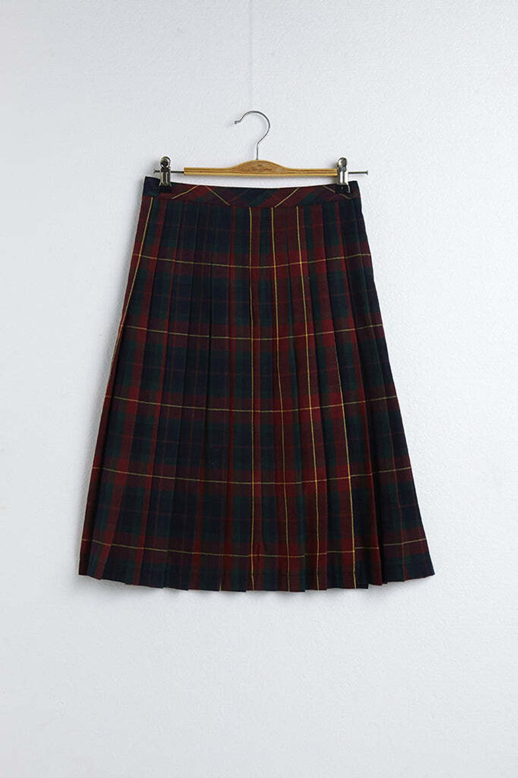 Tartan-Pleated-Skirt9.jpg?v=1693068172