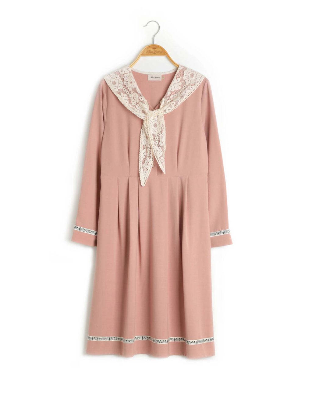 HarmonyLaceTie-24SS-DRS-26-WB-_1