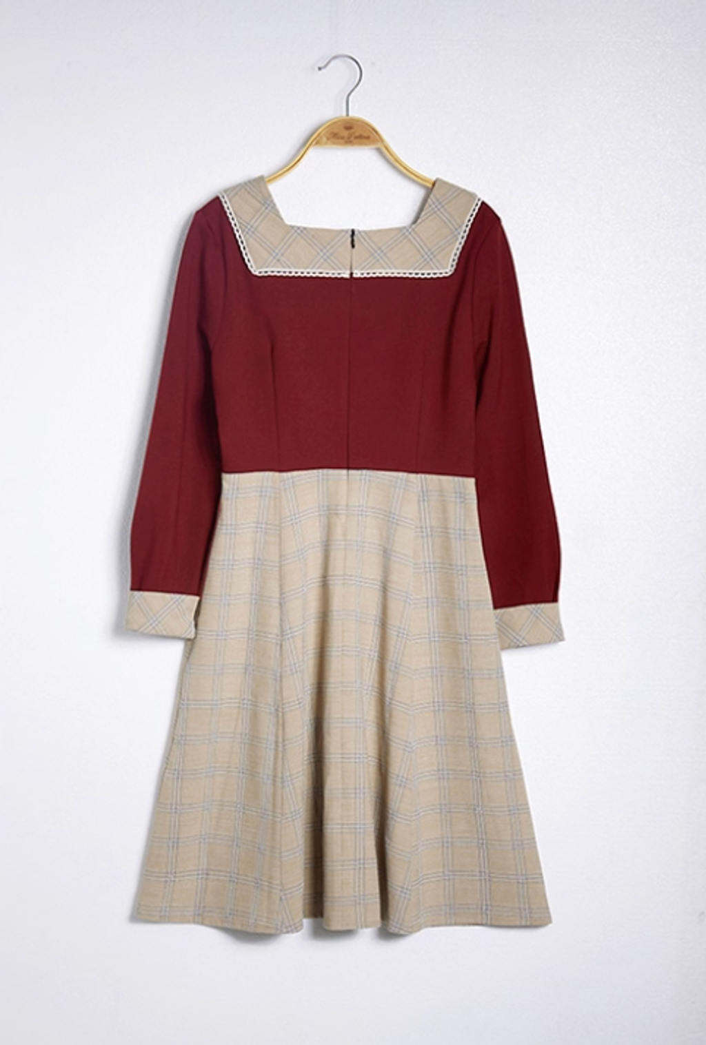 Glamis Contrast Bow Dress4